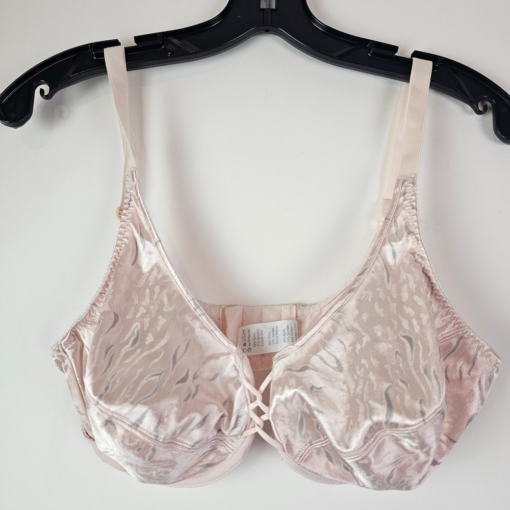 Vassarette Pink Silver Animal Print Underwire Bra 38D Lace Up Style 75-441